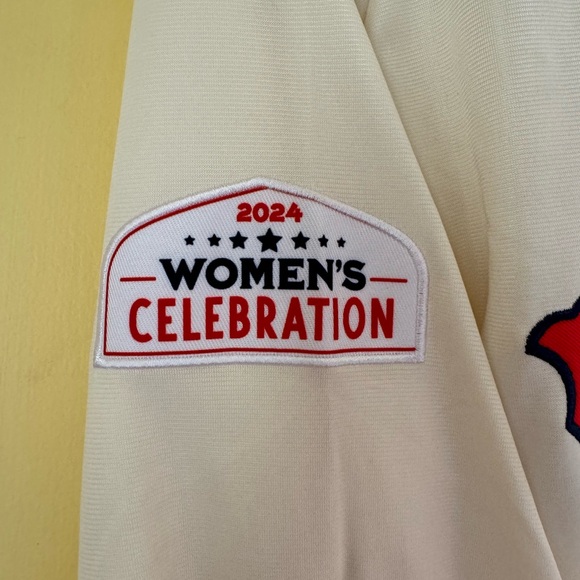 Boston Red Sox Women’s Celebration Jacket - Picture 5 of 10